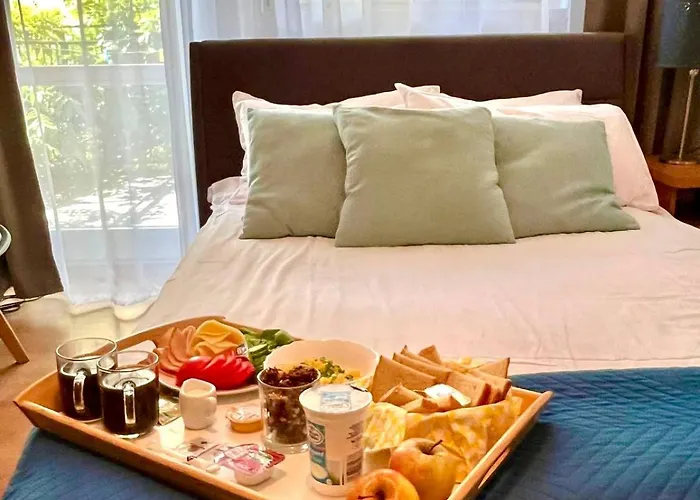 Roza לינה וארוחת בוקר